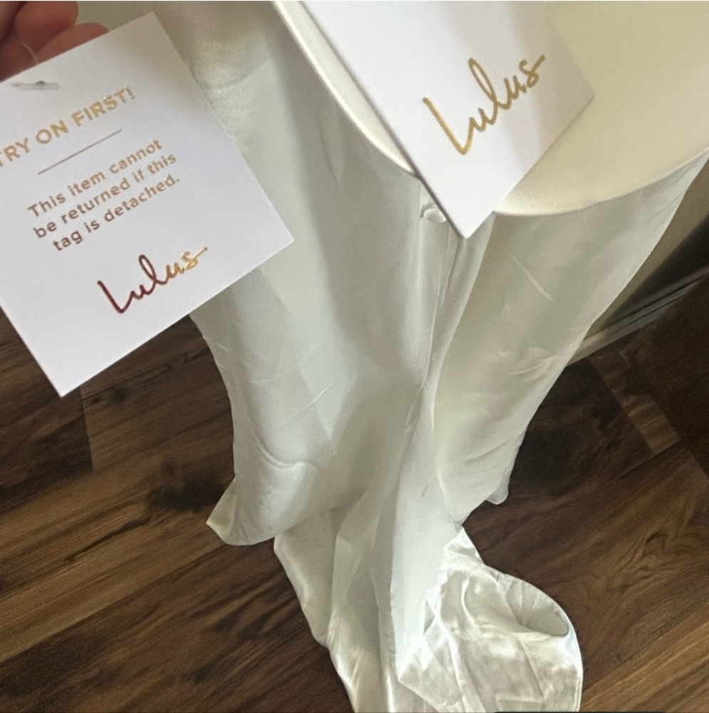 NWT $148 Lulus Lovely Endearment White Satin Sleeveless Backless Maxi Dress - Picture 6 of 10